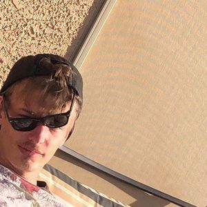 Meet your Posher, Logan